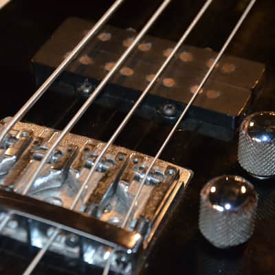 Hondo Steinberger-style ALIEN Headless Bass NOW 100€ reduced WEEKEND PRICE! Was 599€! rare model * real vintage made in South Korea in the 1980s * 24 frets/very good! * very rare with German Schaller 3-D bridge+original Grover tuners*perfect travel bass image 16