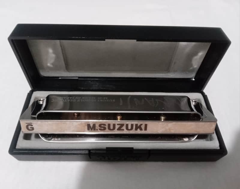 Suzuki Manji M-20 (High G) Diatonic Harmonica image 1