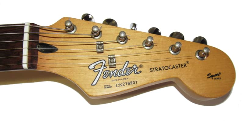 VERY RARE 1992 FENDER STRATOCASTER MADE IN KOREA COMPLETE WITH CASE & PAPERWORK MUST SEE image 1