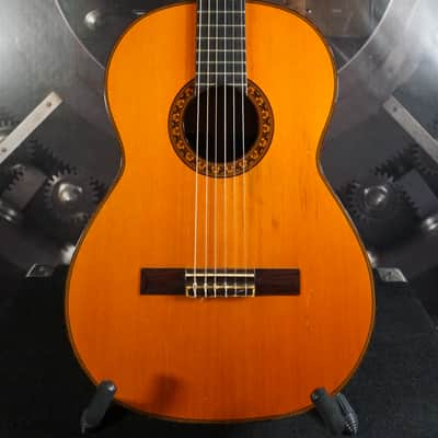 F. Himenes Modelo 300 Japan Classical Guitar w/ Chipboard Case image 1