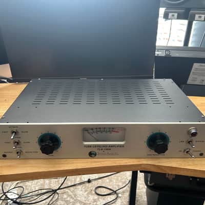 Summit Audio TLA-100A Tube Leveling Amplifier 2010s - Silver image 3