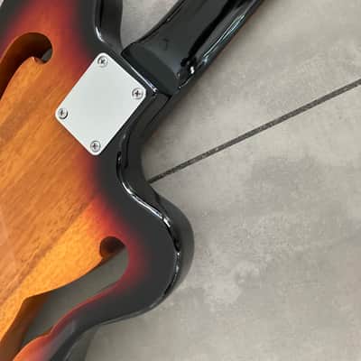 2022 Eastwood EUB-1 fretless Bass Left Handed Lefty sunburst *like new* image 8