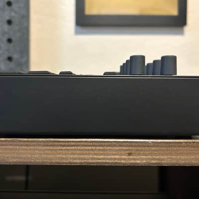 Elektron Syntakt 12 Track Drum Computer & Synthesizer 2022- Present Black image 7