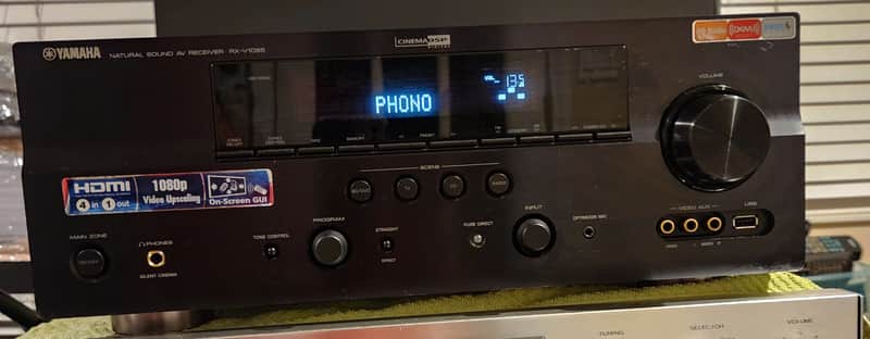 Yamaha Yamaha RX-V1065 is a 7.2-channel home theater receiver 2009 - Black image 1
