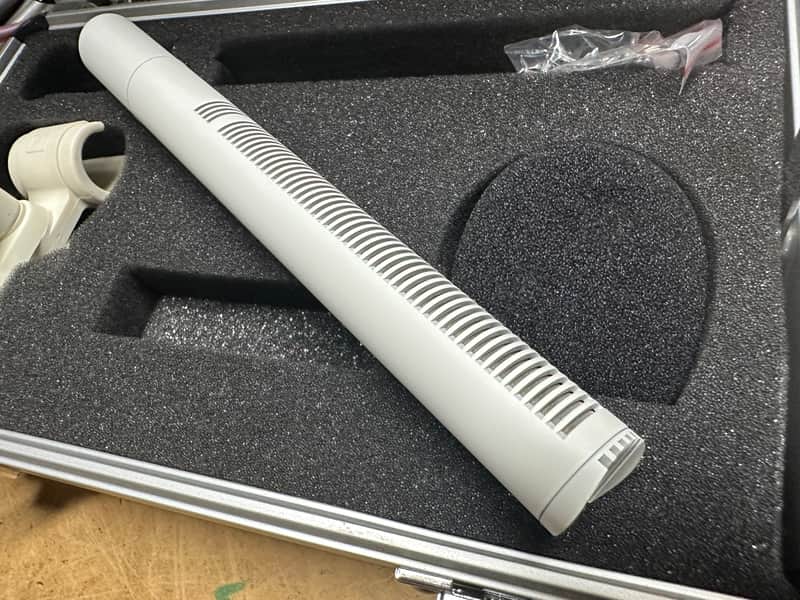 Sennheiser MKH 8000 Shotgun Microphone Mint In Case! image 1
