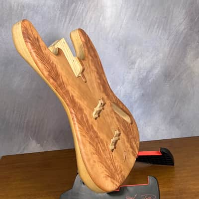 NOS High End Offset Bass Body – Highly figured Feathered Crotch American Cherry Top / Swamp Ash Back –Limited Supply R15 image 12