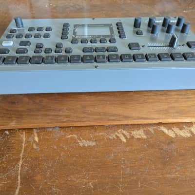 Elektron Octatrack MkII 8-Track Sampler w/ Vintage Drum Machine Samples image 6