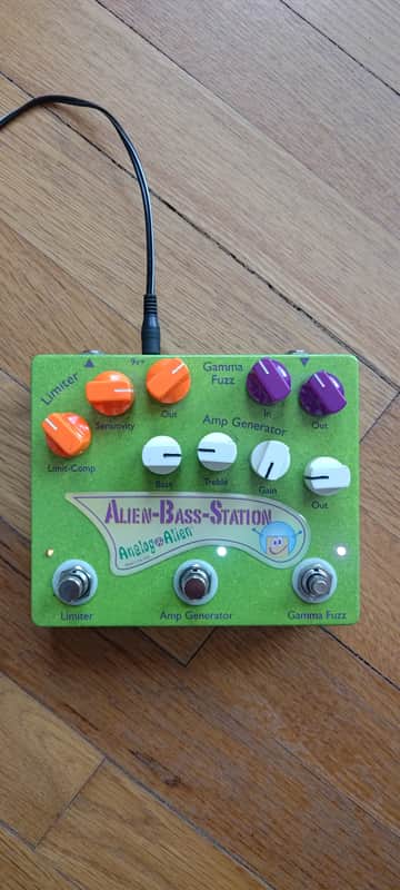 Analog Alien Alien Bass Station (ABS) 2015 - Green image 1