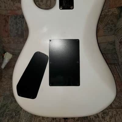 Vintage Kramer Baretta 1985 White image 4