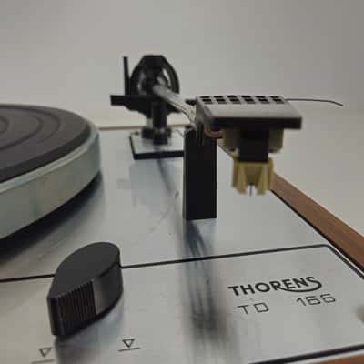 Thorens - TD 166 - 2-Speed Belt-Drive Suspended Chassis Turntable - New Belt image 5