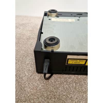 Marantz CD-40 - CD Player - Fair image 10