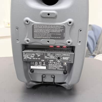 Genelec 8040B 6.5" Powered Nearfield Studio Monitor (Single) 2013 - 2021 - Gray image 2