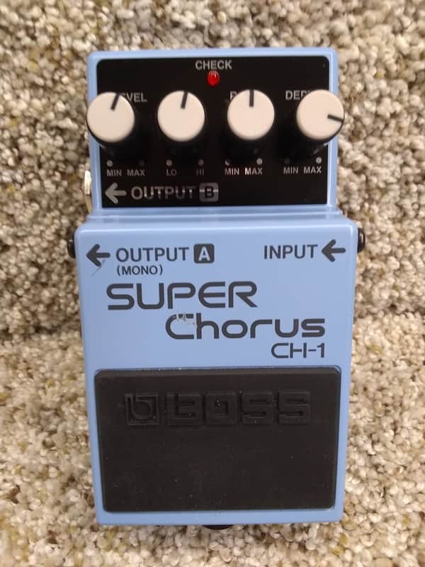 Boss CH-1
