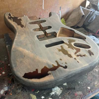Stratocaster Body - Rory Gallagher tribute - Super Heavy Relic - 100% handcrafted in Italy - nitro image 2
