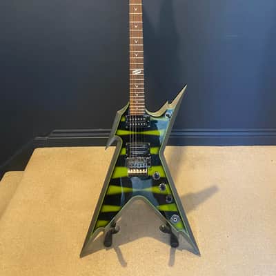 Dean Razorback Bumble Bee Slime with Original Case image 2