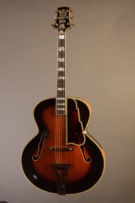 Stromberg Master 400 1940 "Sunburst". Vintage, Original, Extremely scarce image 1