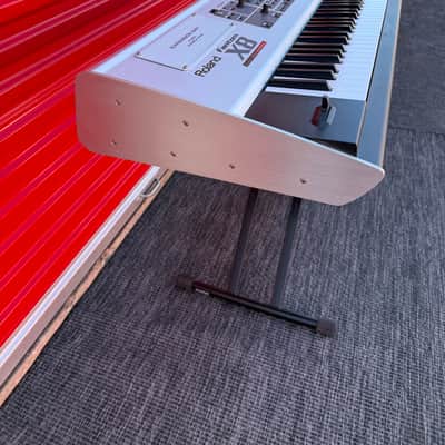 Roland Fantom X8 88-Key Workstation Keyboard – Fully Weighted, Very Clean Condition image 2