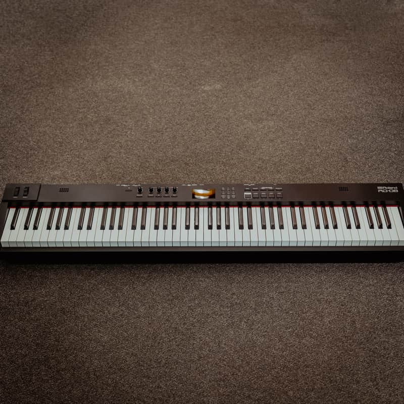 Roland RD-08 88-Key Digital Stage Piano, Black image 1