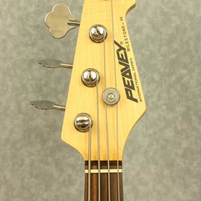 Peavey Milestone III Electric 4-String Bass image 4