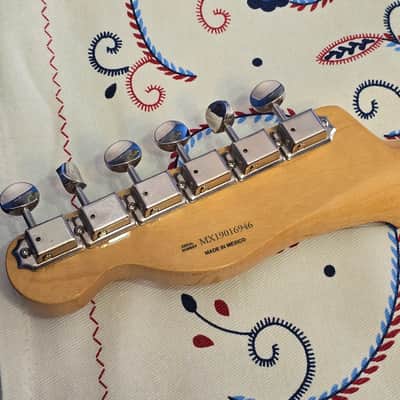 Fender Vintera '50s Telecaster Maple 2-Color Sunburst 2019 image 15