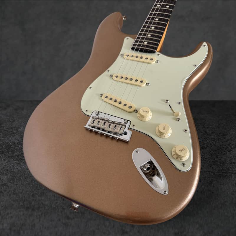 Fender American Professional II Stratocaster with Rosewood Fretboard