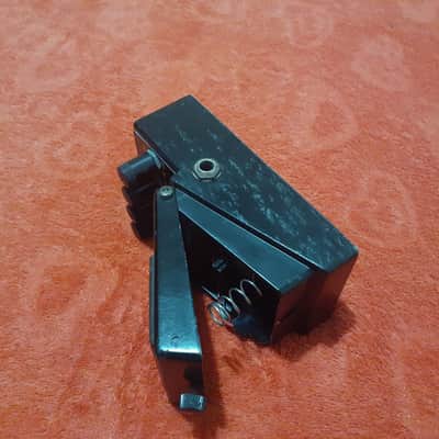 Boss HM-3 Hyper Metal Distortion - IN BOX !! image 8