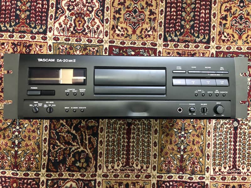 Enregistreur DAT TASCAM DA-20 Occasion Bon état Fonctionnement Vérifié