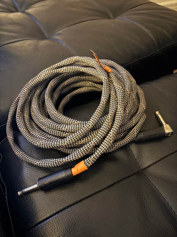 VOVOX sonorus protect A Instrument Cable Angled to Straight 11.5 ft (3.5m) image 1