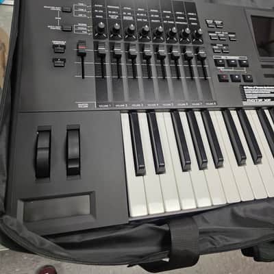 Yamaha Motif XF 6 Production Synthesizer 2010s - Gray image 2