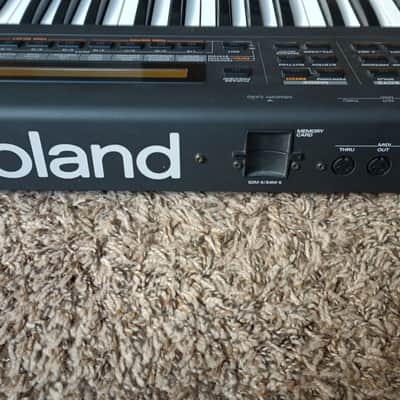 Roland XP-30 61-Key 64-Voice Expandable Synthesizer 1999 - 2004 - Black image 6