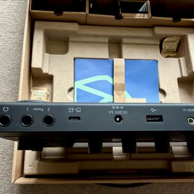 Ableton Push 3 Controller (Tethered) 2025 - Matt Black image 3