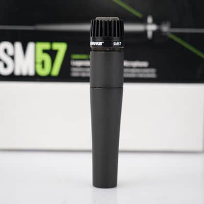Shure SM57 Dynamic Microphone w/ Mogami Cable & Box #58787 image 4