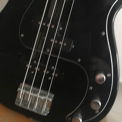 Squier - Affinity Precision Bass PJ with Maple Fretboard 2020 - Present - Black image 3