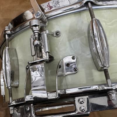 Slingerland - 5.5x14" Gene Krupa Radio King, Solid Maple Snare Drum 3-point Strainer, 1951 - White Marine Pearl image 5