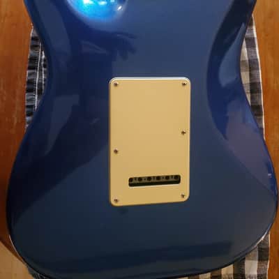 Fender American Ultra Stratocaster with Fralin pickups and Fralin wiring - Cobra Blue image 3