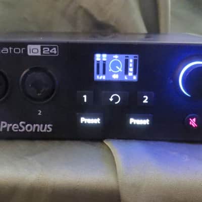PreSonus Revelator io24 USB-C Audio Interface 2021 - Present - Black image 6