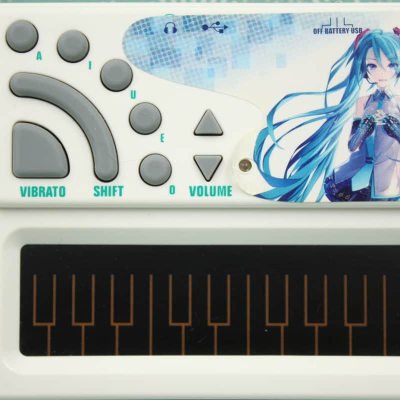 Gakken Otona no Kagaku NSX-39 Pocket Miku Singing Keyboard Miku