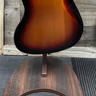 Fender Player II Jazzmaster 2024 - Present - 3-Color Sunburst image 2
