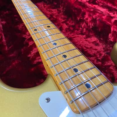 Fender American Vintage '57 Stratocaster 1998 - 1999 - Aztec Gold image 6