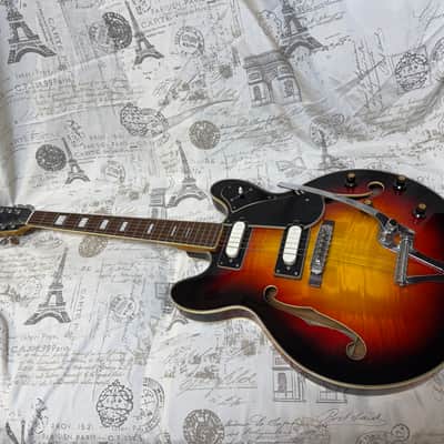 Late ‘60s Univox Hollowbody ES-335 330 Sunburst Finish Original Case NICE! image 8