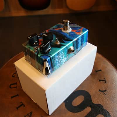 Rockbox Boiling Point HAND PAINTED BY CHRIS CAMPBELL image 3