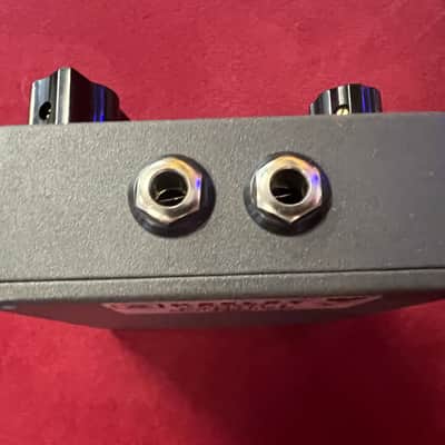 Keeley Synth 1 Reverse Attack Fuzz Wave Generator 2019 - Present - Grey / Red / Blue image 3