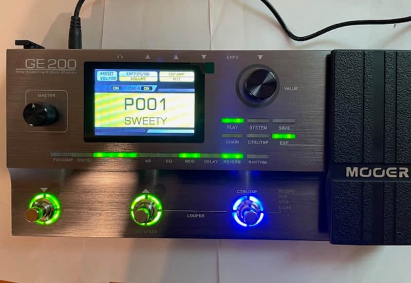 Mooer GE-200 Guitar Multi-Effects 2010s - Black image 1