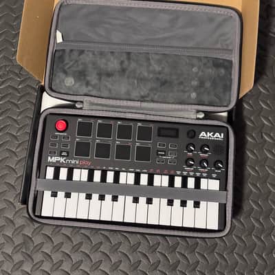 Akai MPK Mini Play MKII Portable 25-Key MIDI Controller (with hard case) - Black