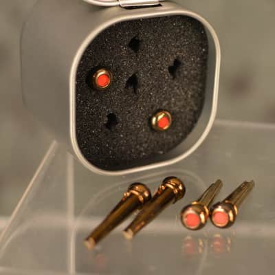 Martin LUXE Liquidmetal Bridge Pin Set Red Dot Gold 18APP0006 w FAST n Free Shipping Included image 3