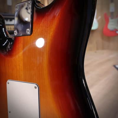 Suhr Classic S 3 Tone Burst RW SSS image 8