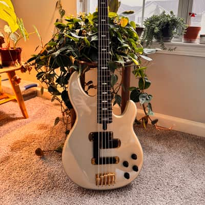 Vintage 1989 Yamaha BB5000A - Cream White/Pearl