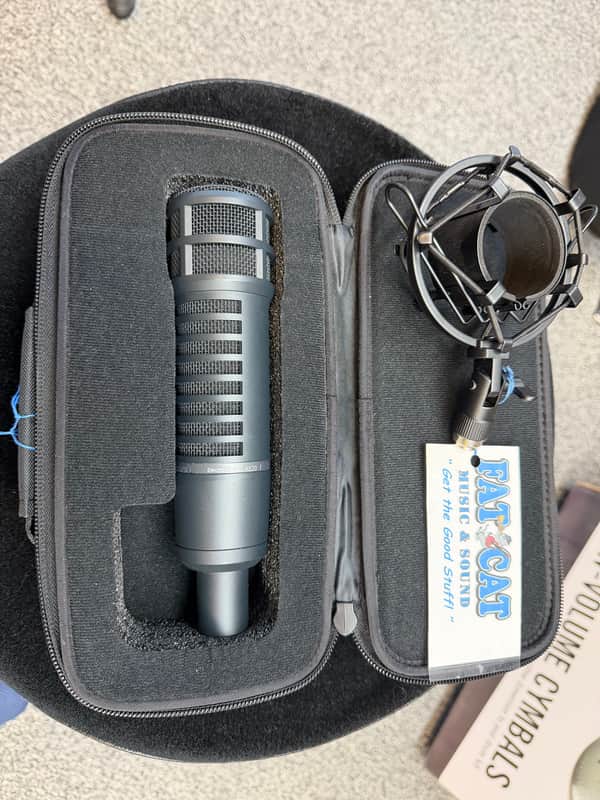 Electro-Voice RE20 Cardioid Dynamic Microphone 2021 - Present - Black image 1