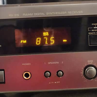 JVC JVC RX-315 vintage 2-channel FM/AM digital synthesizer stereo receiver 1994 - Bronz/silver image 2