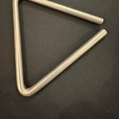 VINTAGE Unbranded 5.5" Triangle, Brushed Nickel Finish, 5/16" diameter Rod-MINT image 4